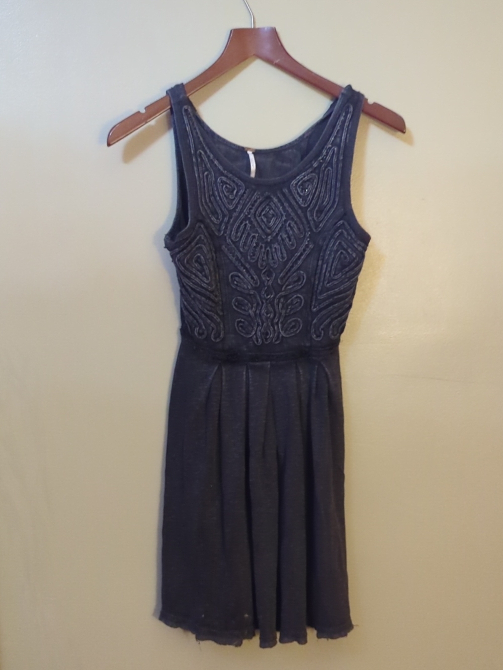 Sleeveless Embroidered Black Women's Dress